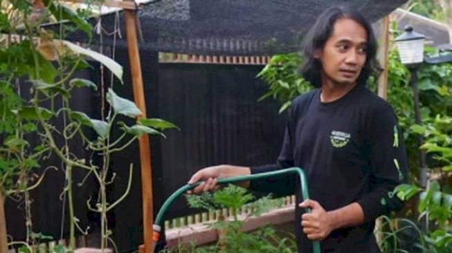 Berkebun di Rumah, Cara Berhemat Belanja di Tengah Pandemi