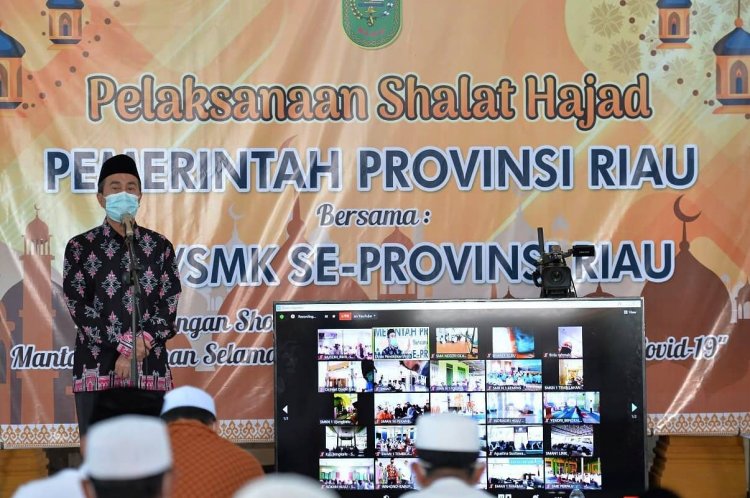 200 Ribu Siswa SMA/SMK se-Riau Salat Hajat Serentak Secara Virtual
