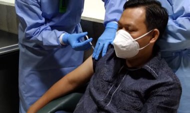 Vaksin Sinovac Mendekati Kadaluarsa, SBN: Pastikan Terdistribusi hingga ke Daerah Terpencil