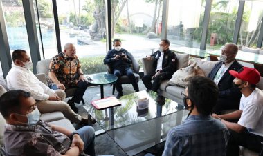 Dicurhati Aremania, LaNyalla Langsung Pertemukan dengan Menpora dan Ketua Umum PSSI 