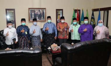 Bupati Siak Alfedri Lanjutkan Program Satu Keluarga Satu Sarjana