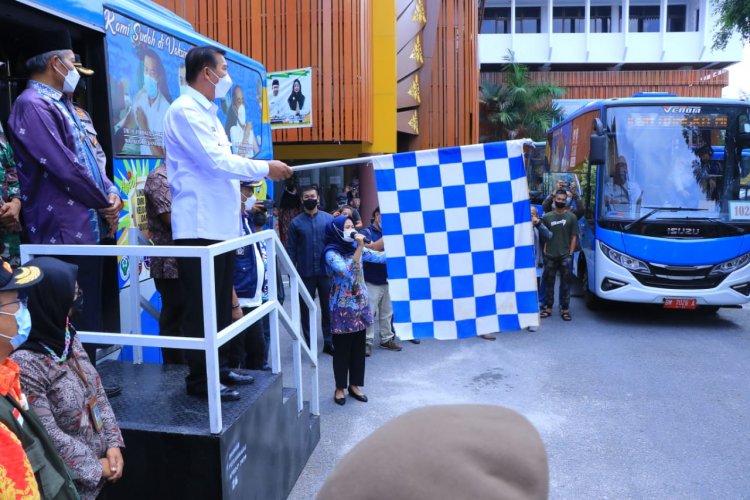 Perluas Jangkauan Vaksinasi, Pemko Pekanbaru Luncurkan Bus Keliling