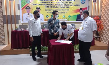 Operator Dapodik Dapat Pelatihan Aplikasi SIPBOS-KEUDA
