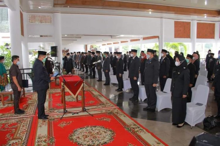 Alfedri Lantik 170 Pejabat, Ajak Jajarannya Tingkatkan Sense of Crisis
