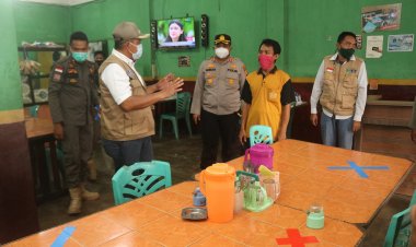 Bupati Siak Sosialisasikan Aturan PPKM Level IV Kepada Pengusaha Warung Makan