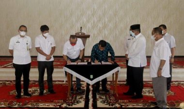Bupati Siak Saksikan PT Samudera Siak Jalin Kerjasama dengan PT SBSU untuk Genjot KITB