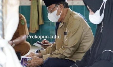 Bupati Inhil Ziarah ke Makam Tuan Guru Sapat