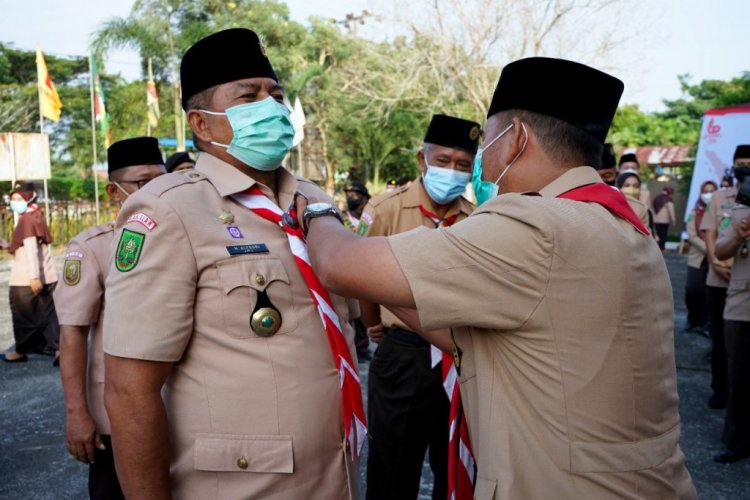 Kwarcab Siak Terima Anugrah Kepeloporan Gudep Ramah Lingkungan