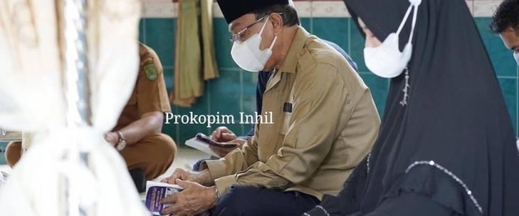 Bupati Inhil Ziarah ke Makam Tuan Guru Sapat