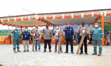 Sukses Atasi Tumpahan Minyak, SPR Langgak Salurkan Bantuan Untuk Masyarakat Desa Pendalian