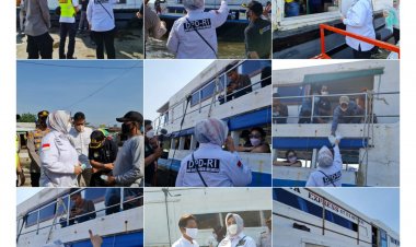 Fahira Idris dan KSOP Muara Angke Langsungkan Padat Karya di Kepulauan Seribu