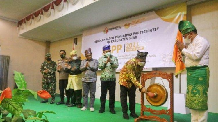 Wakil Bupati Siak Hadiri Pembukaan Sekolah Kader Pengawas Partisipatif