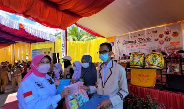 Senator Emma Yohanna Dukung Keberadaan Kampung Literasi Air Terbit Panti Pasaman