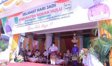 Wujudkan Rokan Hulu yang Lebih Baik dan Maju, Bupati Sukiman Pimpin Upacara Peringatan HUT Rohul ke-22