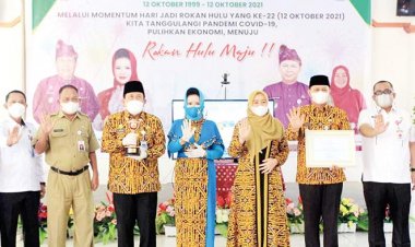 Komitmen Wujudkan Kesetaraan dan Keadilan Gender, Rohul Terima Penghargaan APE