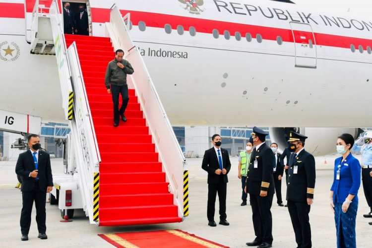 Tiba di Tanah Air, Presiden Jokowi Langsung Jalani Karantin