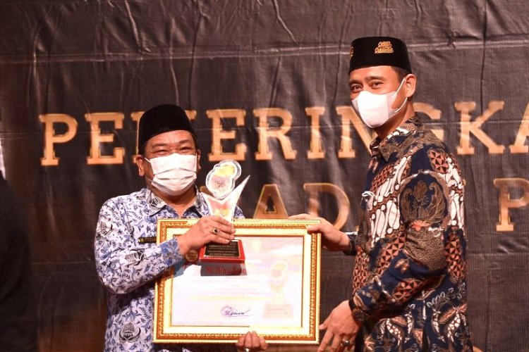 Diskominfotik Riau Raih KI Award 2021 Terbaik Pertama PPID