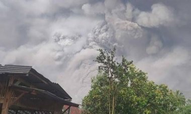 6 Penyakit Dampak Erupsi Gunung Semeru Menurut Dokter Paru