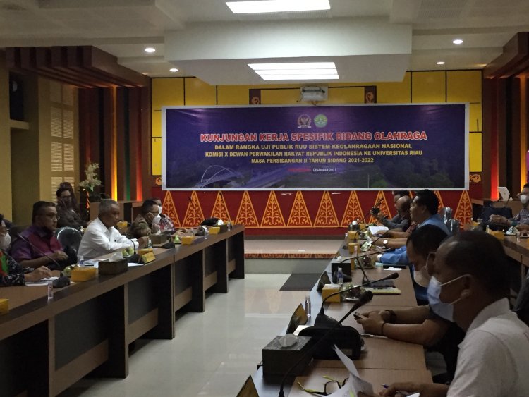 Komisi X DPR RI Memimpin Tim Kunjungan Kerja Spesifik Terkait Bidang Olahraga ke UNRI