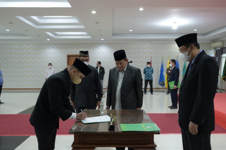 Dr dr TB Odih Rhomdani Wahid Sp BA Dilantik Sebagai Wakil Dekan Fakultas Kedokteran UNRI