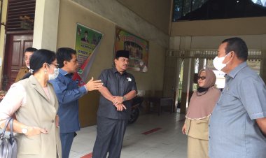 DPRD Pekanbaru Tolak Alih Fungsi SDN 001 Senapelan Jadi Pasar