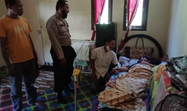 Polsek Bantan Berikan Kemudahan Bagi Lansia Untuk Divaksin Door to Door