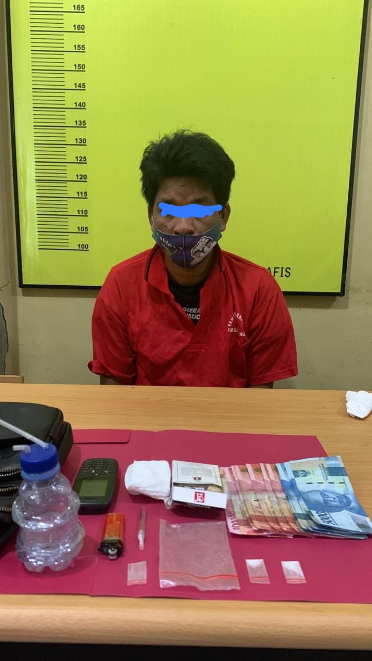 Diduga Jadi Bandar Sabu, Warga Dusun Simpang D2 Digelandang ke Polres Rohul