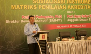 UNRI Sosialisasi Intrumen dan Matriks Penilaian Akreditasi Sembilan Kriteria