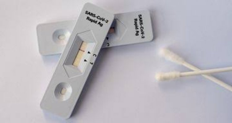 Pemerintah Hapus Syarat Swab PCR atau Antigen Untuk Perjalanan Domestik