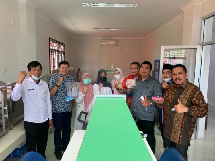 Bahas Pengawasan dan Sertifikat Benih, Komisi II DPRD Provinsi Riau Kunjungan Observasi ke Disbun TPH Sumbar