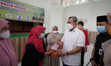 Stabilkan Harga Kebutuhan Pokok, Gubri Resmi Buka Pasar Murah