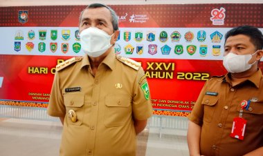 Gubri Pinta UPT Dinas PUPR Tutup Jalan Rusak untuk Antisipasi Mudik Lebaran