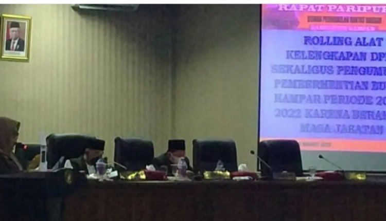 DPRD Kampar Lakukan Pergeseran Alat Kelengkapan Dewan