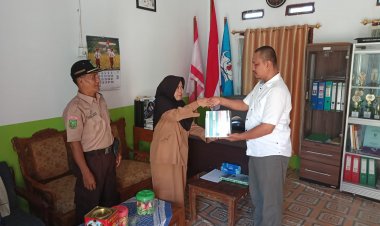 Hari Buku Nasional, PTPN V Bantu Perkuat Literasi di Wilayah Terpencil