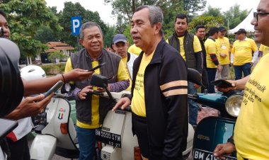 Ikuti Morning Ride Bersama Insan Pers, Gubri Tunggaki Vespa Bersejarah