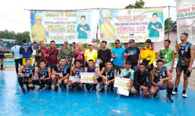 Ketua DPRD Inhil Tutup Open Turnamen Pemuda Cup Kecamatan Mandah