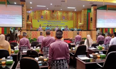 Hadiri Rapat Paripurna Hari Jadi Kota Pekanbaru Ke 238 , Ini Harapan Wakil Gubernur Riau
