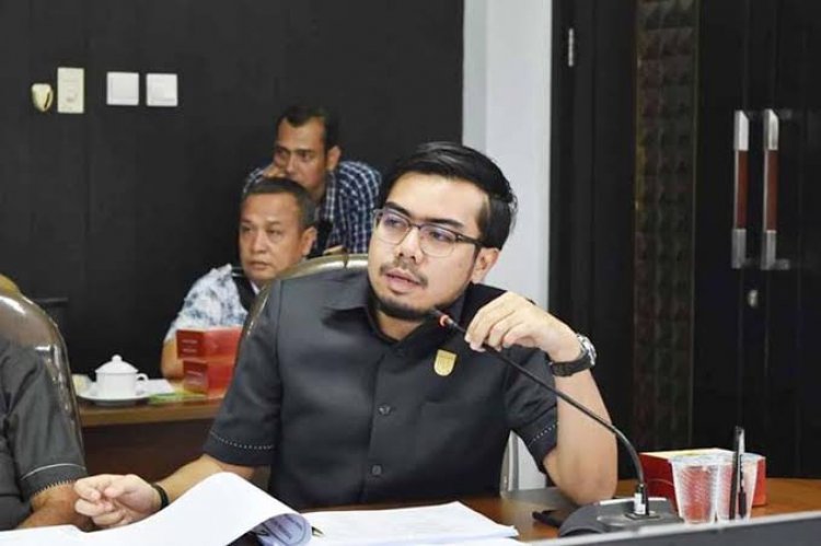 Pelantikan Sabarudi Sebagai Ketua DPRD Pekanbaru Dilaksanakan Dua Hari Sebelum HUT Kota Pekanbaru.