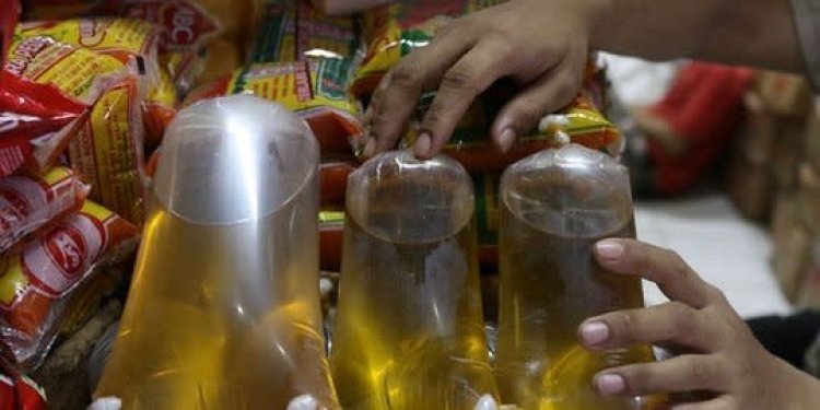 Mulai Disosialisasikan, Begini Cara Beli Minyak Goreng Pakai Aplikasi PeduliLindungi