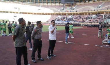 Panitia Akan Kembalikan Uang Tiket PSPS Riau vs Kelantan FC