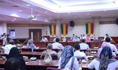 Evaluasi Penyelenggaraan PPDB 2022 SMAN-SMKN di Kota Pekanbaru, Komisi V DPRD Provinsi Riau Gelar Rapat Bersama Dinas Pendidikan