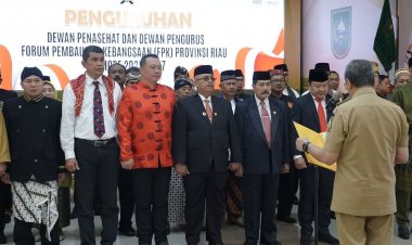 Gubri Kukuhkan Auni M Noor Sebagai Ketua Forum Pembauran Kebangsaan Provinsi Riau