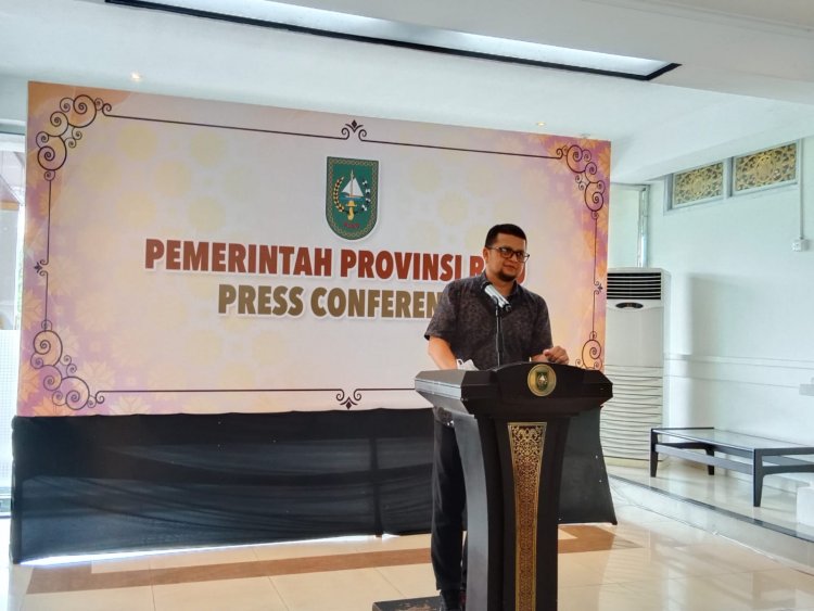 12 Nakes Riau Terpapar Covid-19, Pemrov Riau Diharapkan Dapat Memfasilitasi Booster Kedua Untuk Tenaga Kesehatan