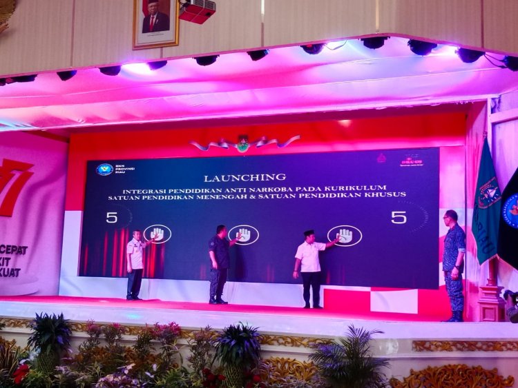 Luncurkan Program Integrasi Pendidikan Anti Narkoba, Gubri: Ini Upaya Untuk Melindungi Generasi Emas yang Berkualitas