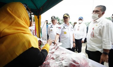 Kendalikan Inflasi, Pemprov Riau Bersama BI Perwakilan Riau Gelar Pasar Murah di Inhil