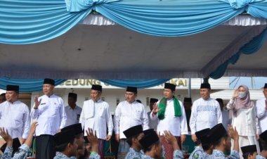 Ketua DPRD Riau Hadiri Peringatan Hari Santri di Rengat