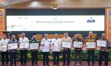 Pemkab Siak Raih Investment Award 2022 Riau