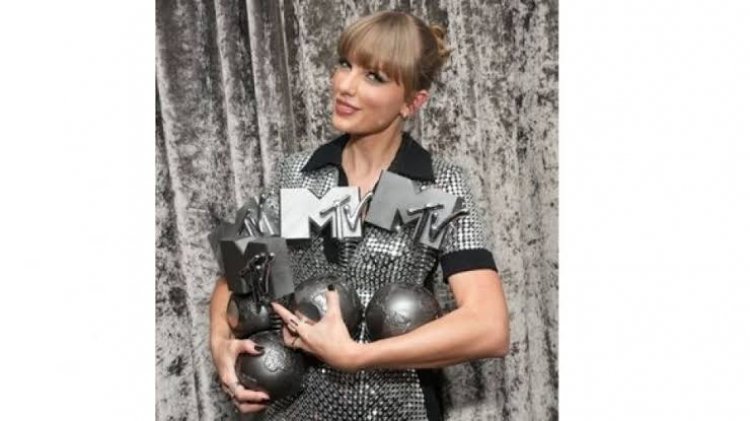 Taylor Swift Jadi Pemenang Utama MTV Europe Music Awards 2022