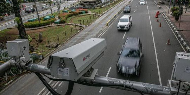 Ratusan Pengendara Pekanbaru Kena Tilang Elektronik Mobile, Terbanyak Tak Pakai Helm dan Lawan Arus