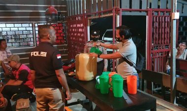 Tim Ops Polsek Rokan IV Koto Amankan Tuak di Desa Air Panas